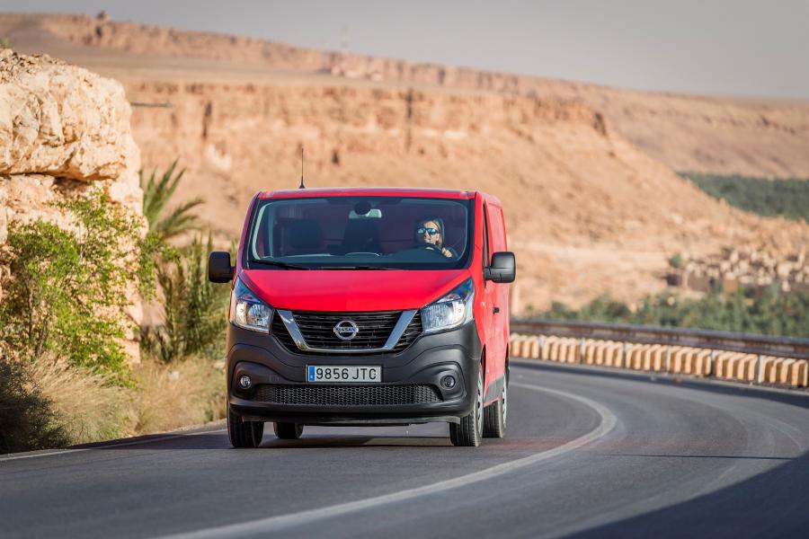  Nissan NV300 Van 2016 года  (фото 24 из 32)